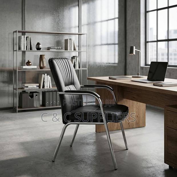 Leather Conference Chair With Armrest - thumbnail 9