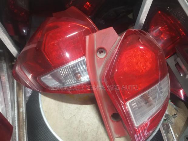 Subaru Trezia Taillight - thumbnail 2