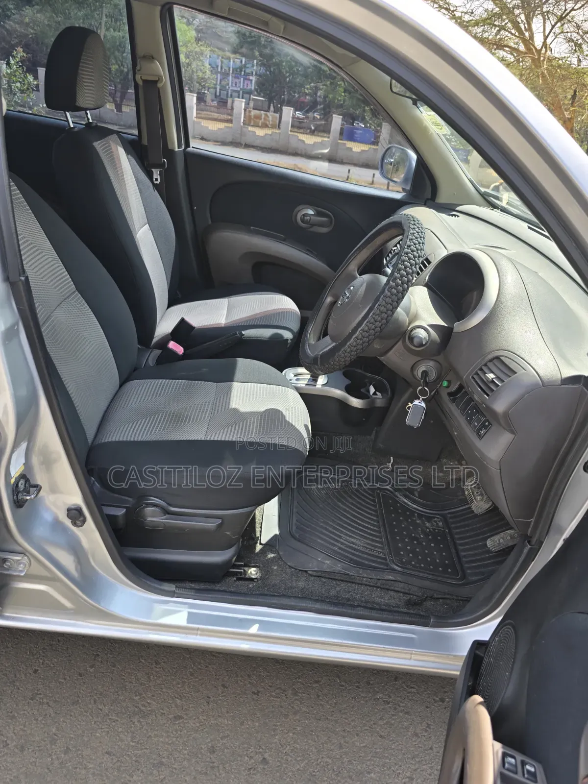 Nissan March 1.2 FWD 2009 Silver
