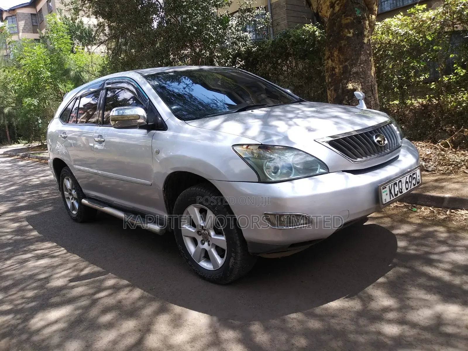 Toyota Harrier 2012 Silver