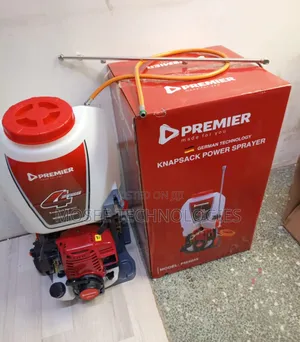Premier 4-Stroke Motorized Farm Spraying Machine