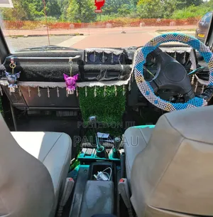 Mitsubishi Pajero Junior 1998