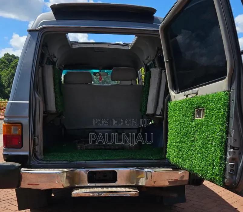 Mitsubishi Pajero Junior 1998