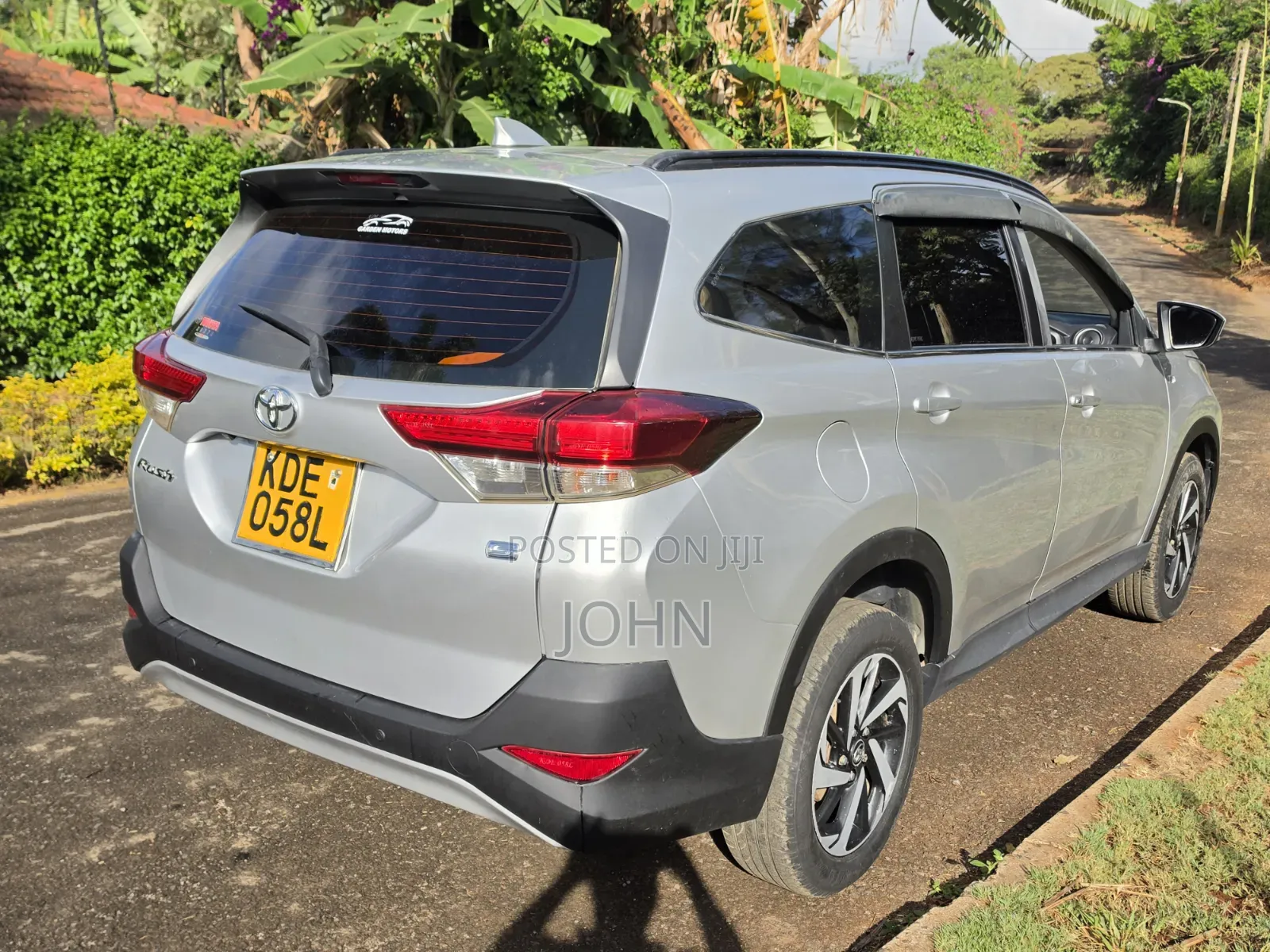 Toyota Rush 1.5 RWD 2021 Silver