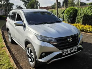 Toyota Rush 1.5 RWD 2021 Silver