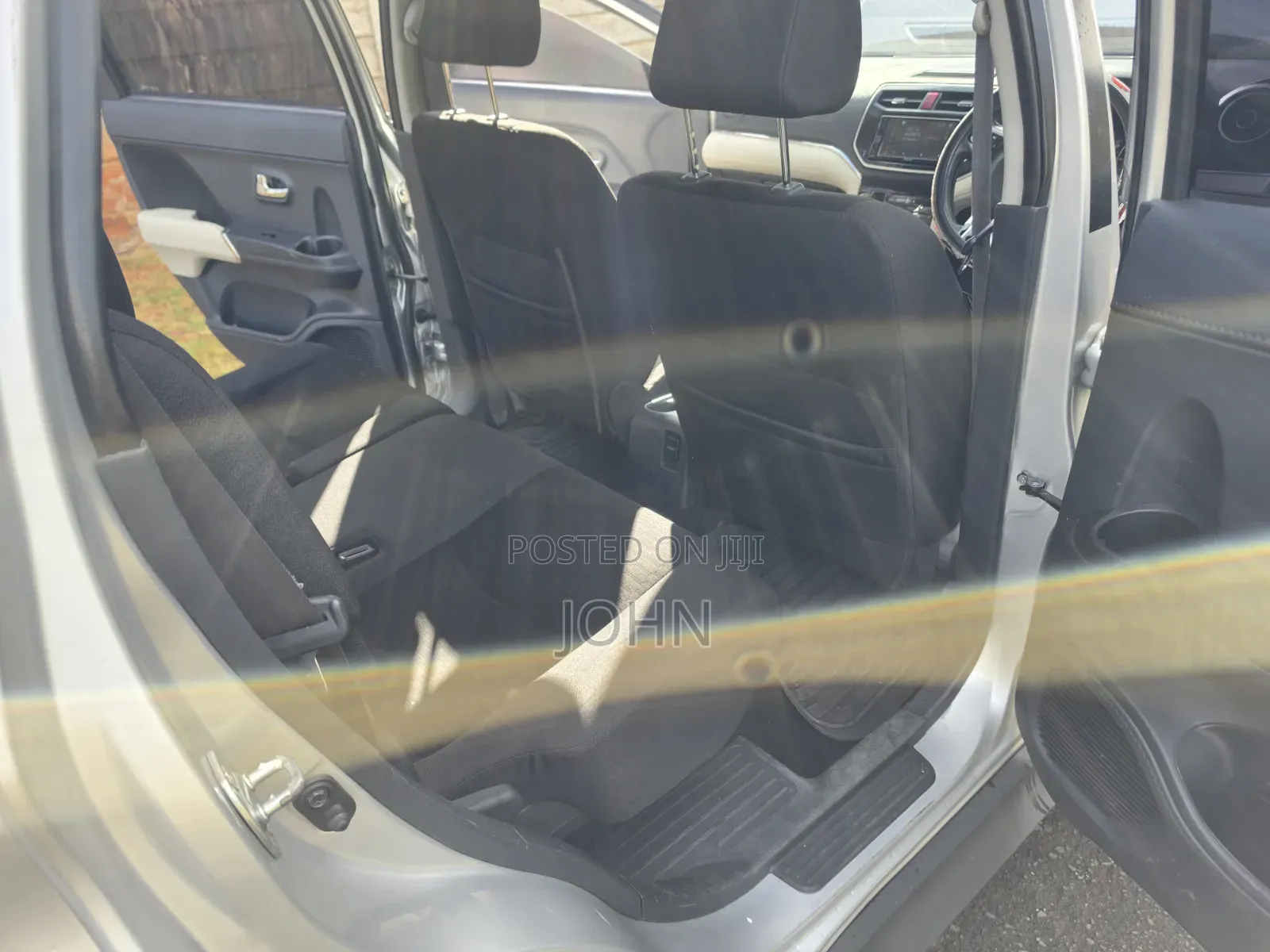 Toyota Rush 1.5 RWD 2021 Silver