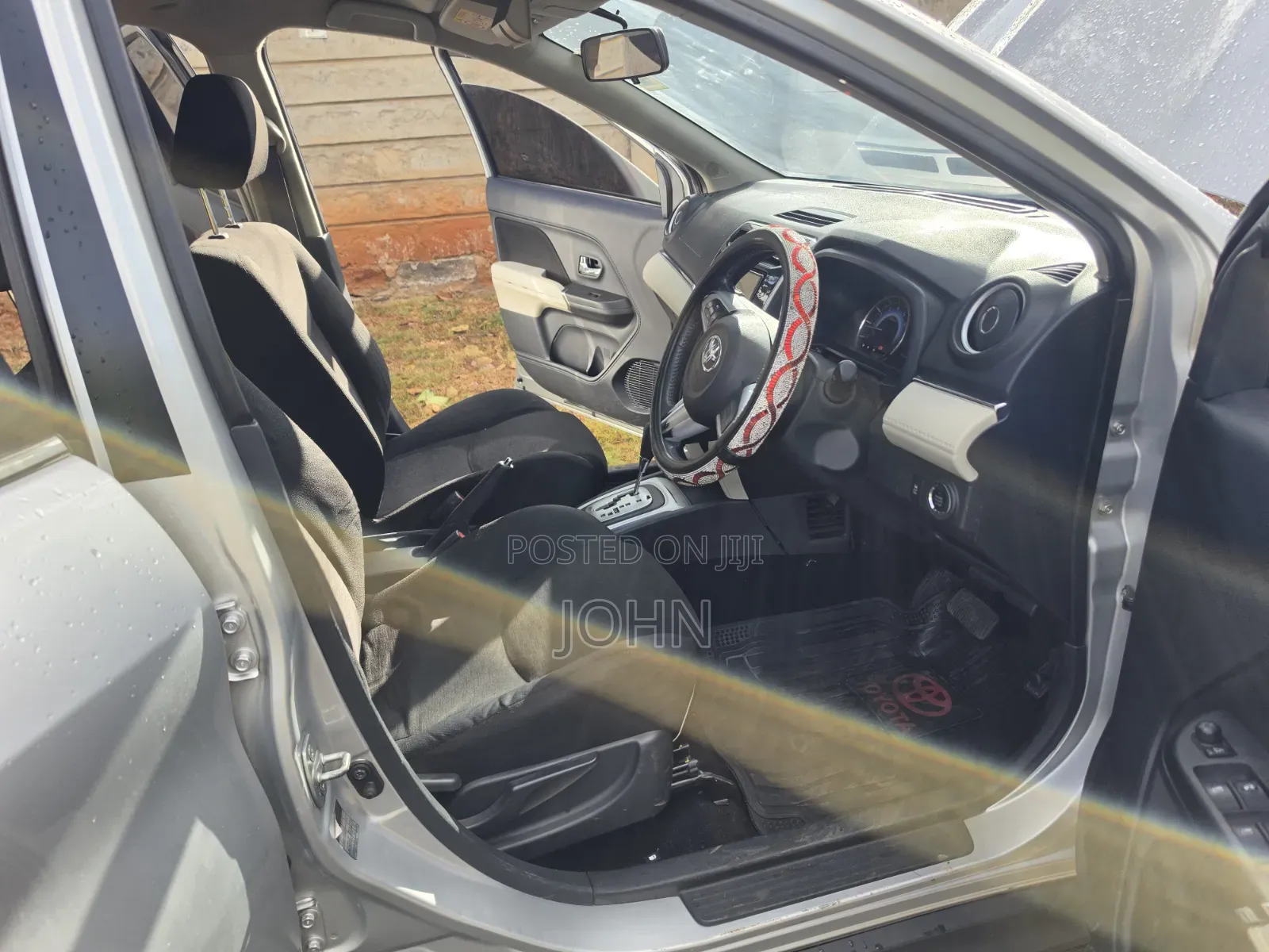 Toyota Rush 1.5 RWD 2021 Silver