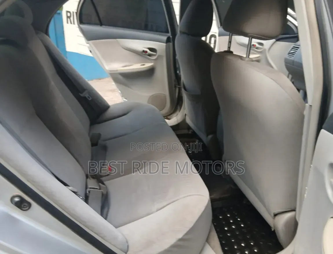 Toyota Axio 1.5 X 2WD 2010 Silver