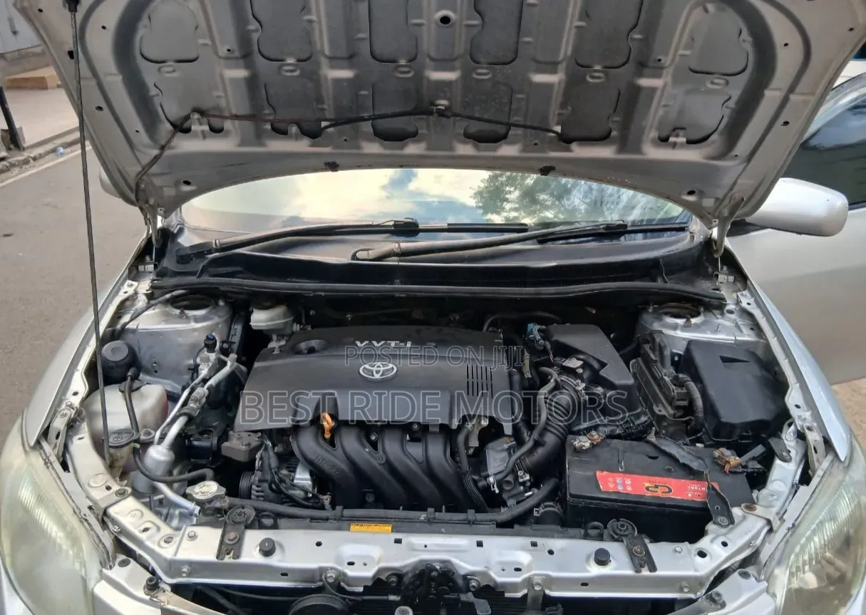 Toyota Axio 1.5 X 2WD 2010 Silver