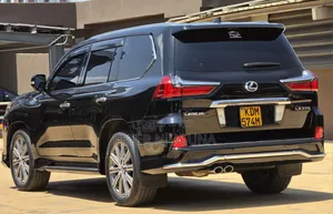 Lexus LX 570 AWD 2016 Black