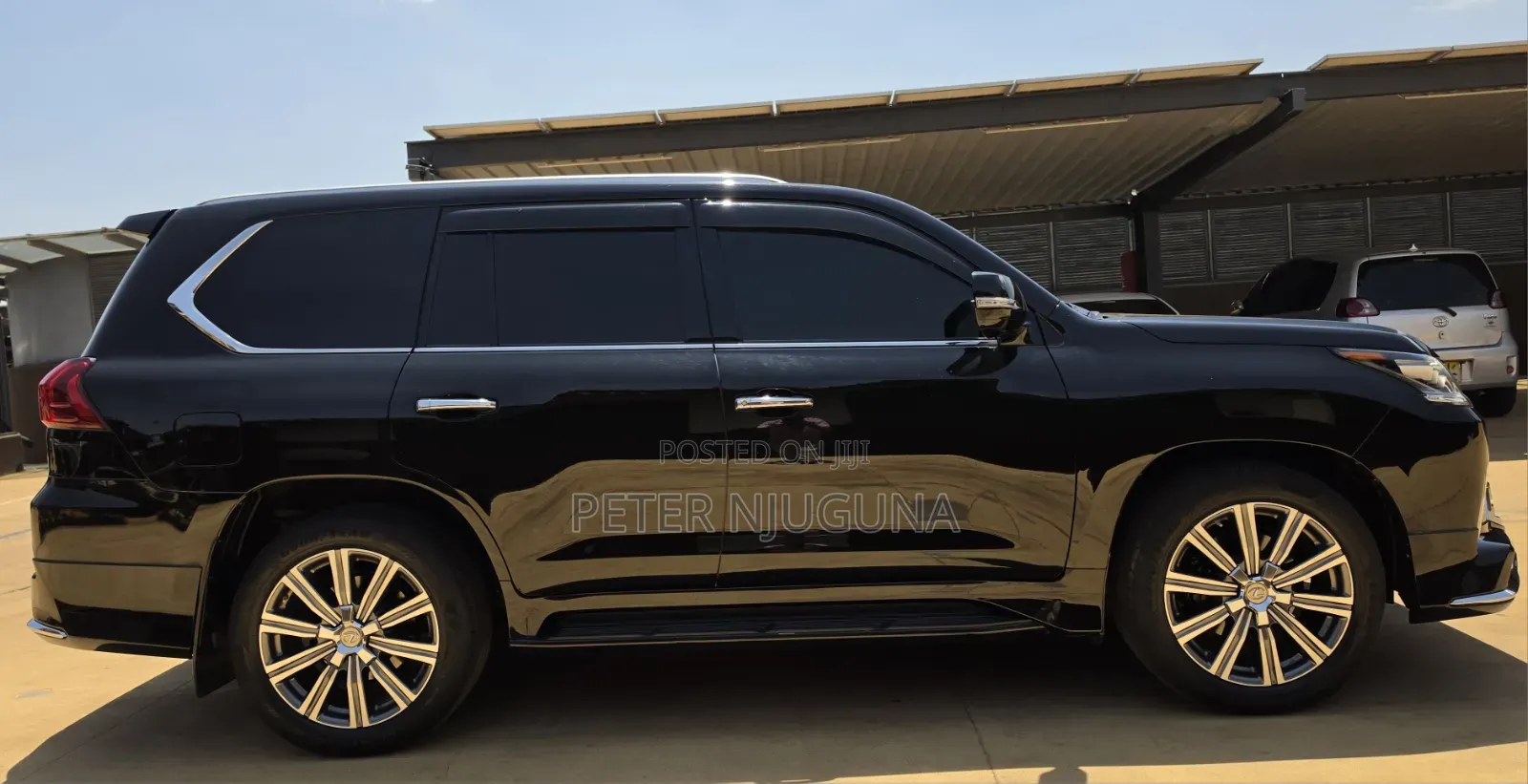Lexus LX 570 AWD 2016 Black