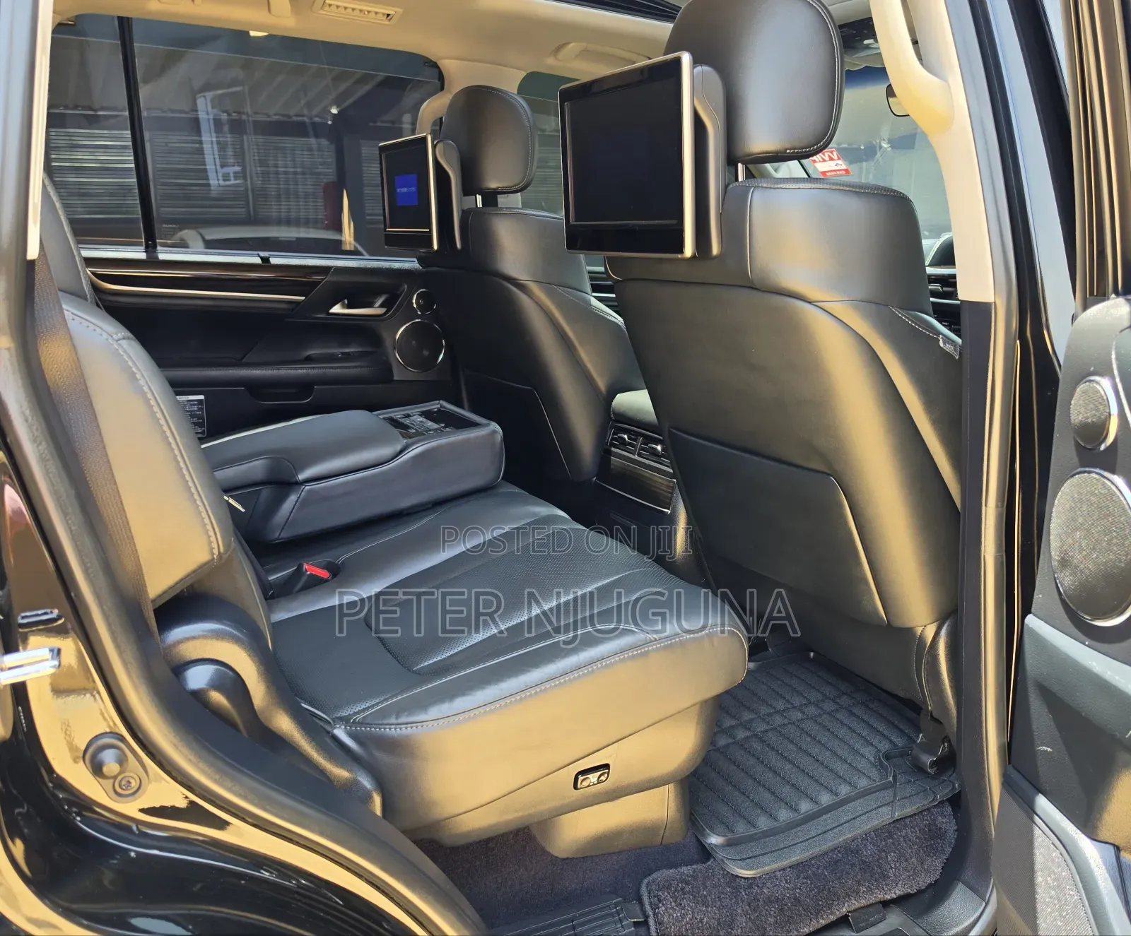 Lexus LX 570 AWD 2016 Black