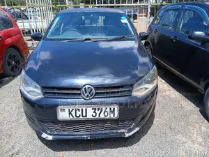 Volkswagen Polo 2011 Black