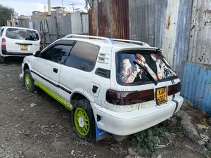 Toyota Starlet 1999 White