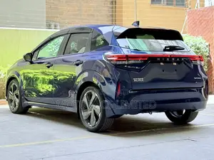 Nissan Note 1.2 Hybrid 2021 Blue