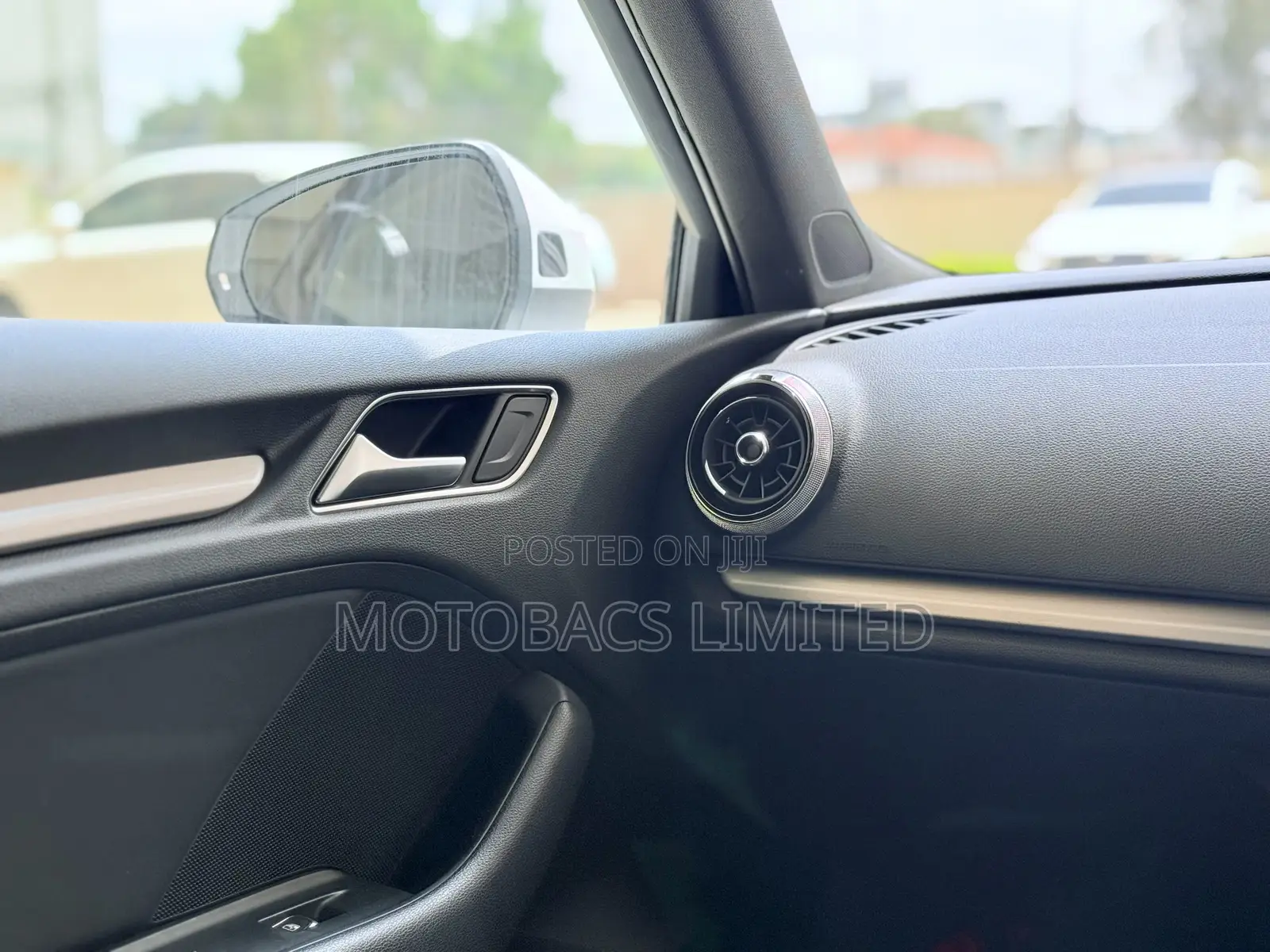 Audi A3 2019 Pearl