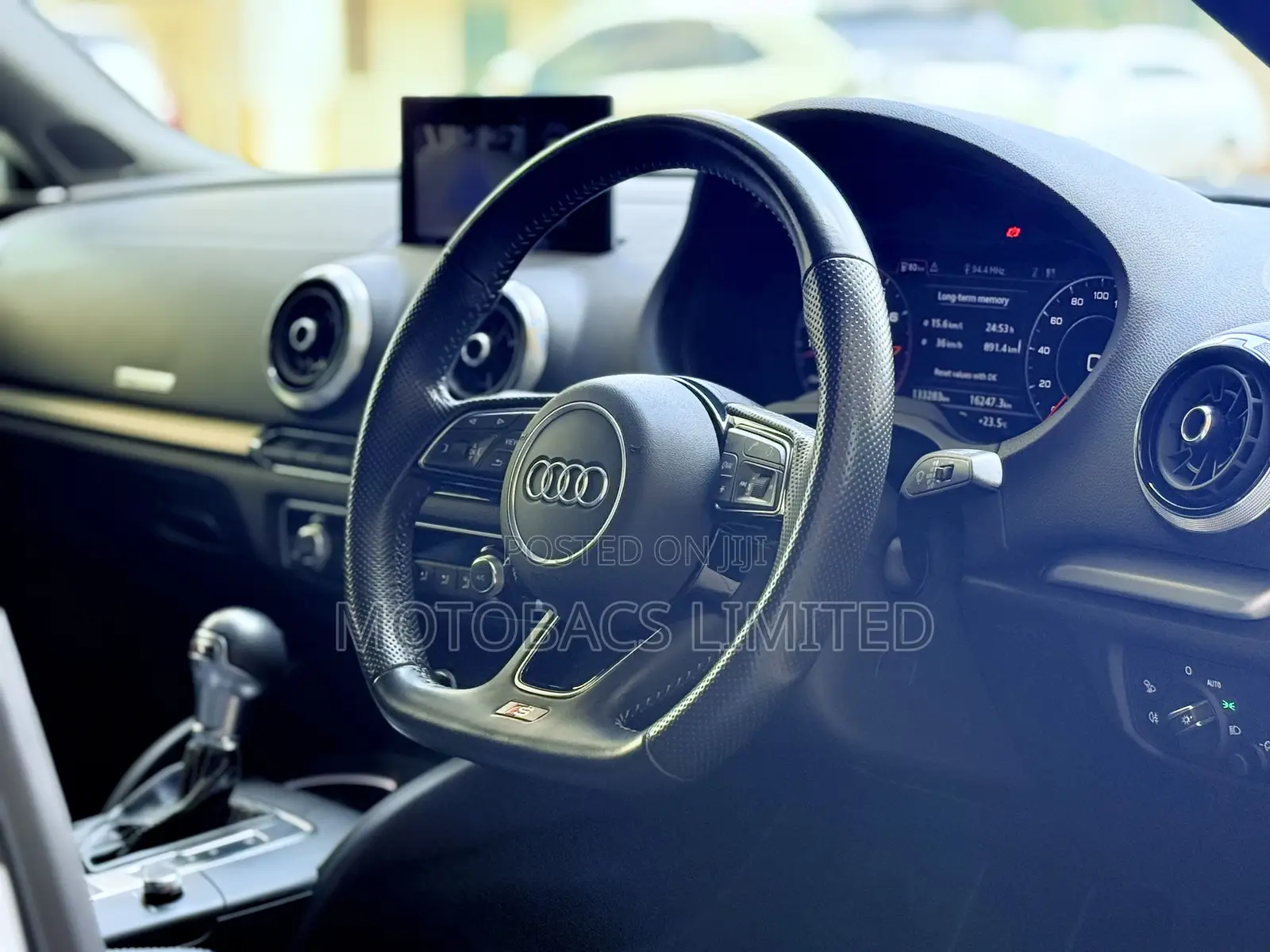 Audi A3 2019 Pearl