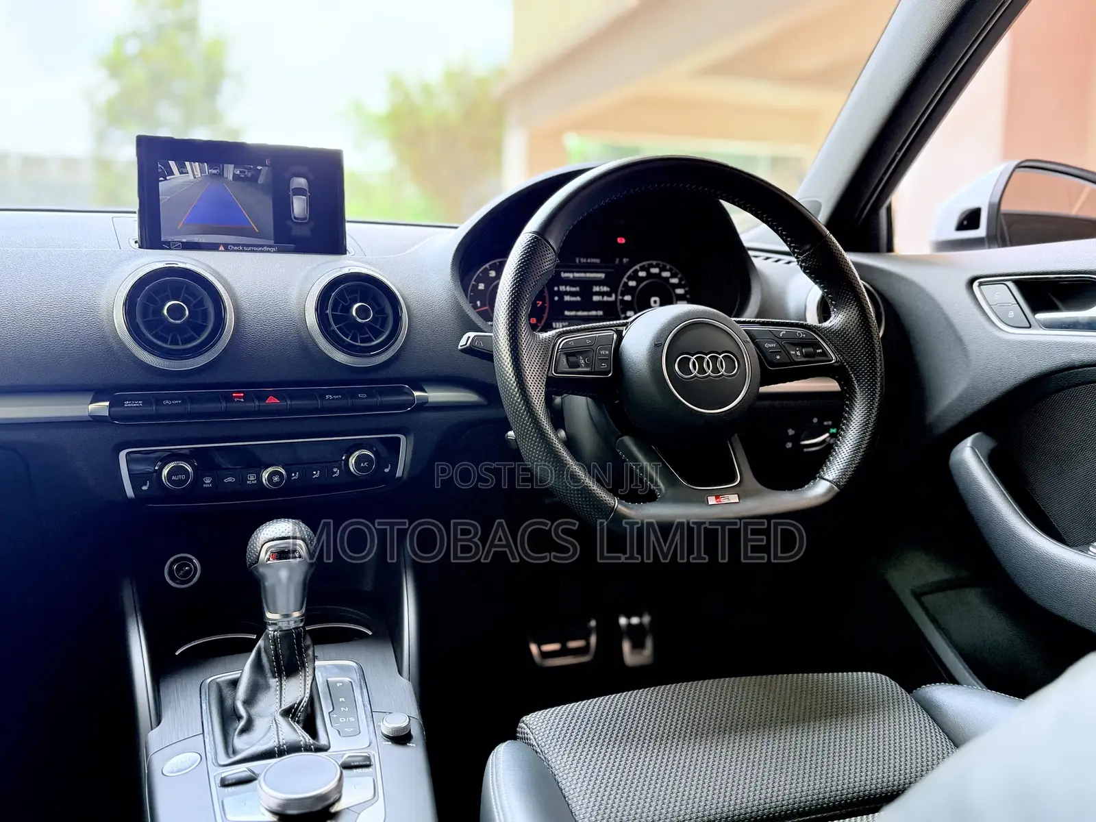Audi A3 2019 Pearl