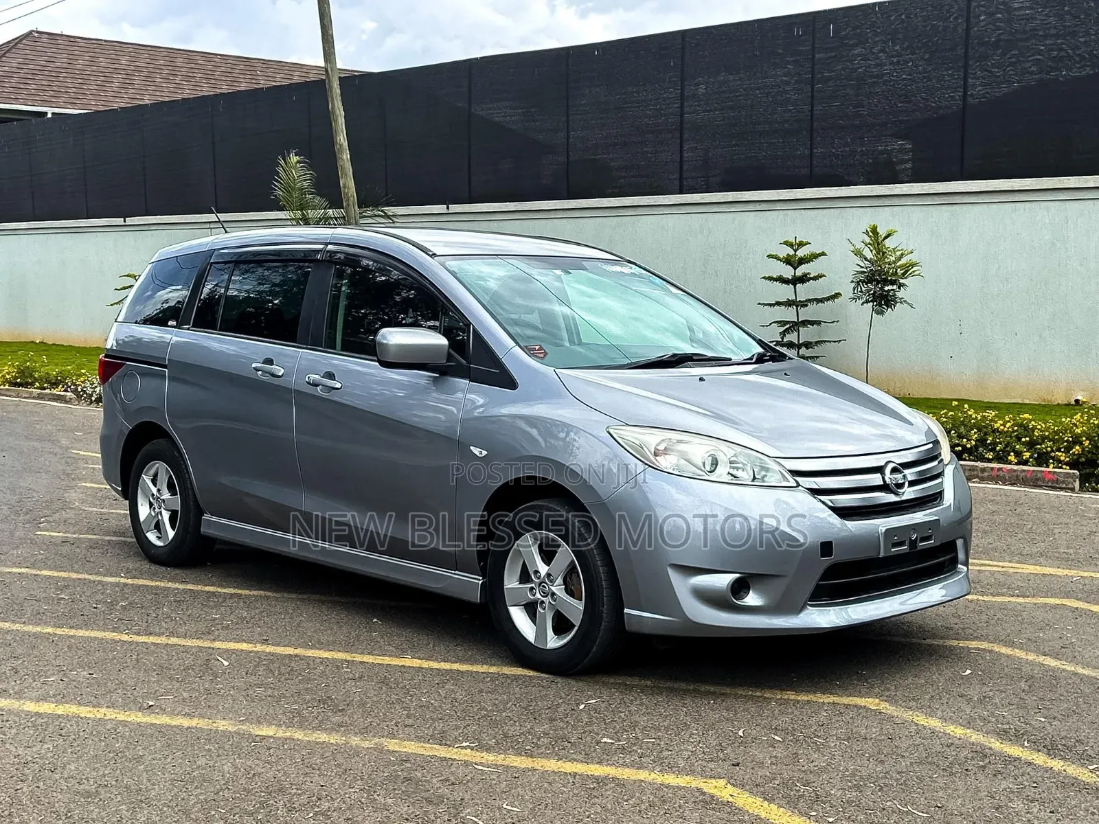 Nissan Lafesta 2018 Silver