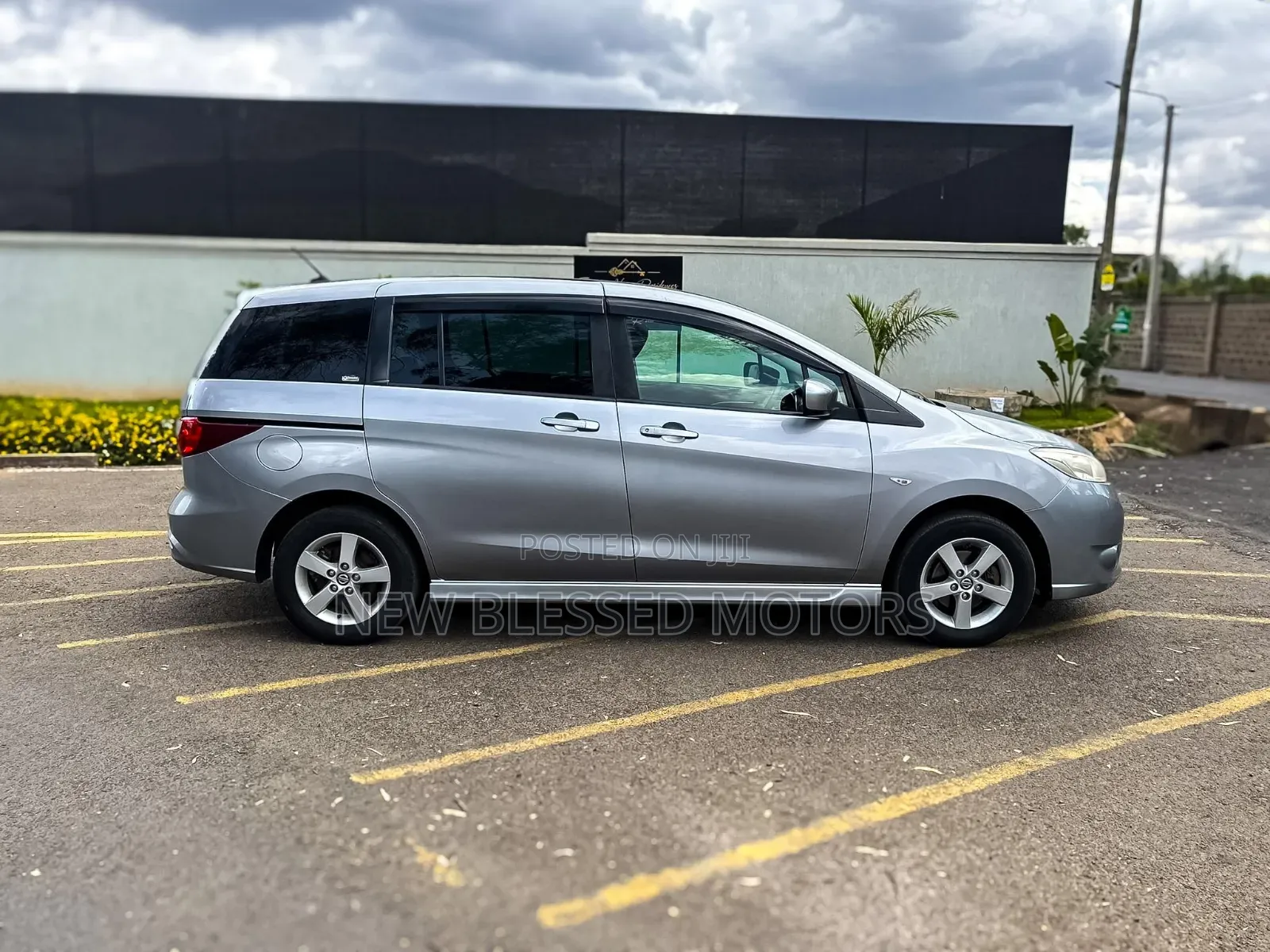 Nissan Lafesta 2018 Silver