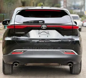 Toyota Harrier 2.0 2020 Black