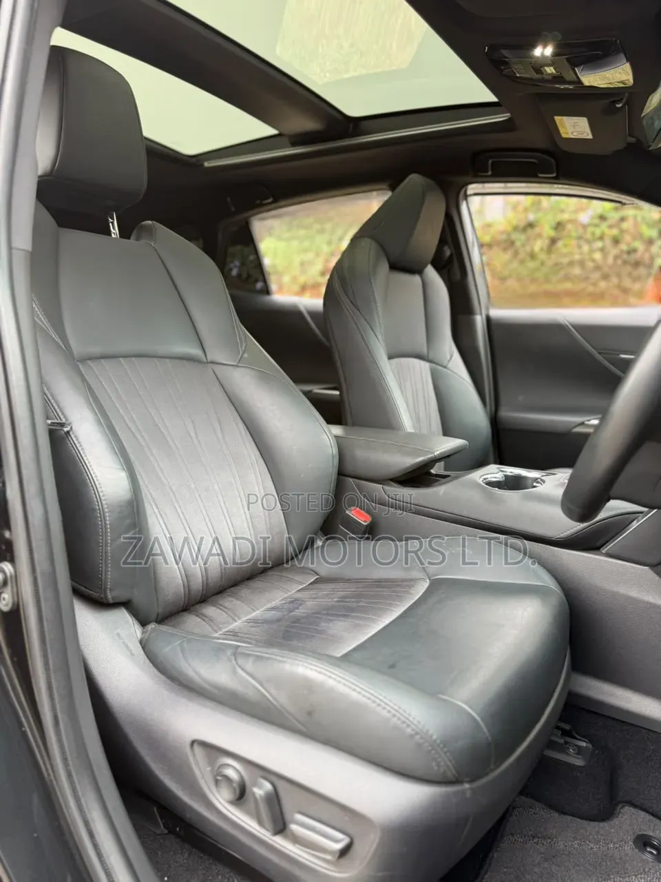 Toyota Harrier 2.0 2020 Black