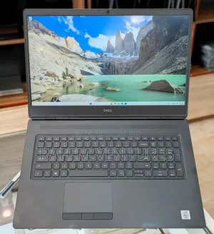 Laptop Dell Precision 7750 16GB Intel Core i9 SSD 512GB