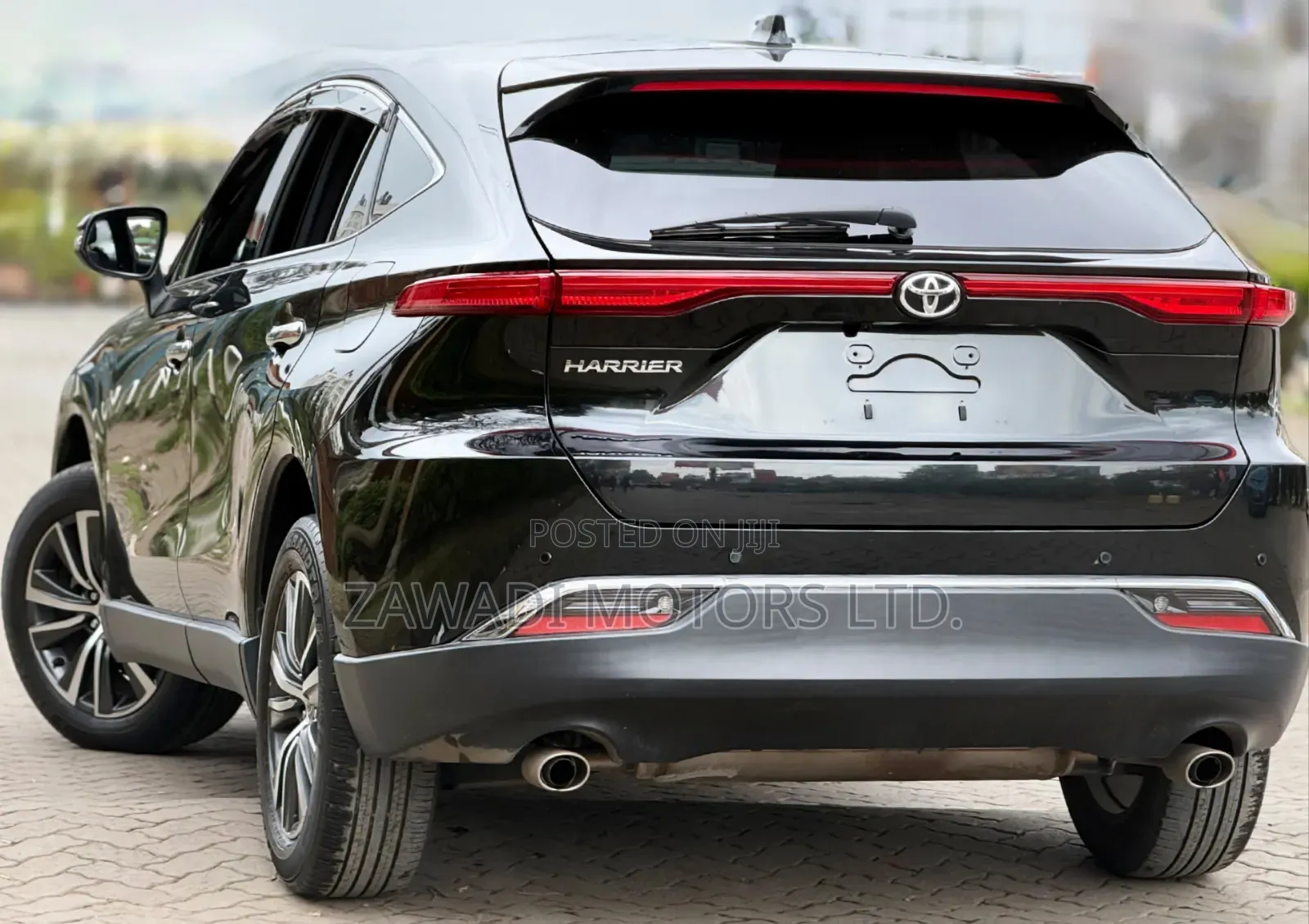 Toyota Harrier 2.0 2020 Black