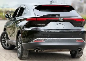 Toyota Harrier 2.0 2020 Black