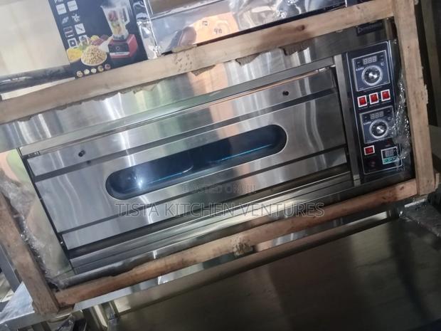 Premier Oven - main view