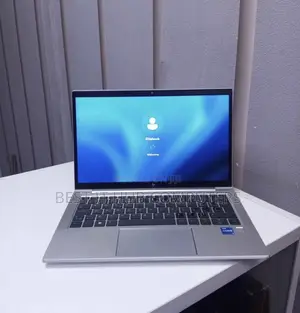 Laptop HP EliteBook 830 G8 16GB Intel Core i7 SSD 512GB