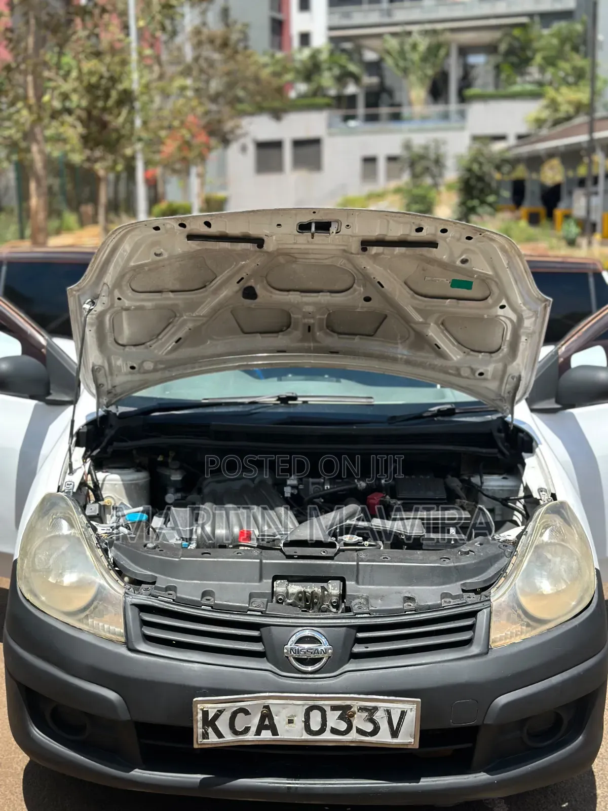 Nissan Advan 2007 White