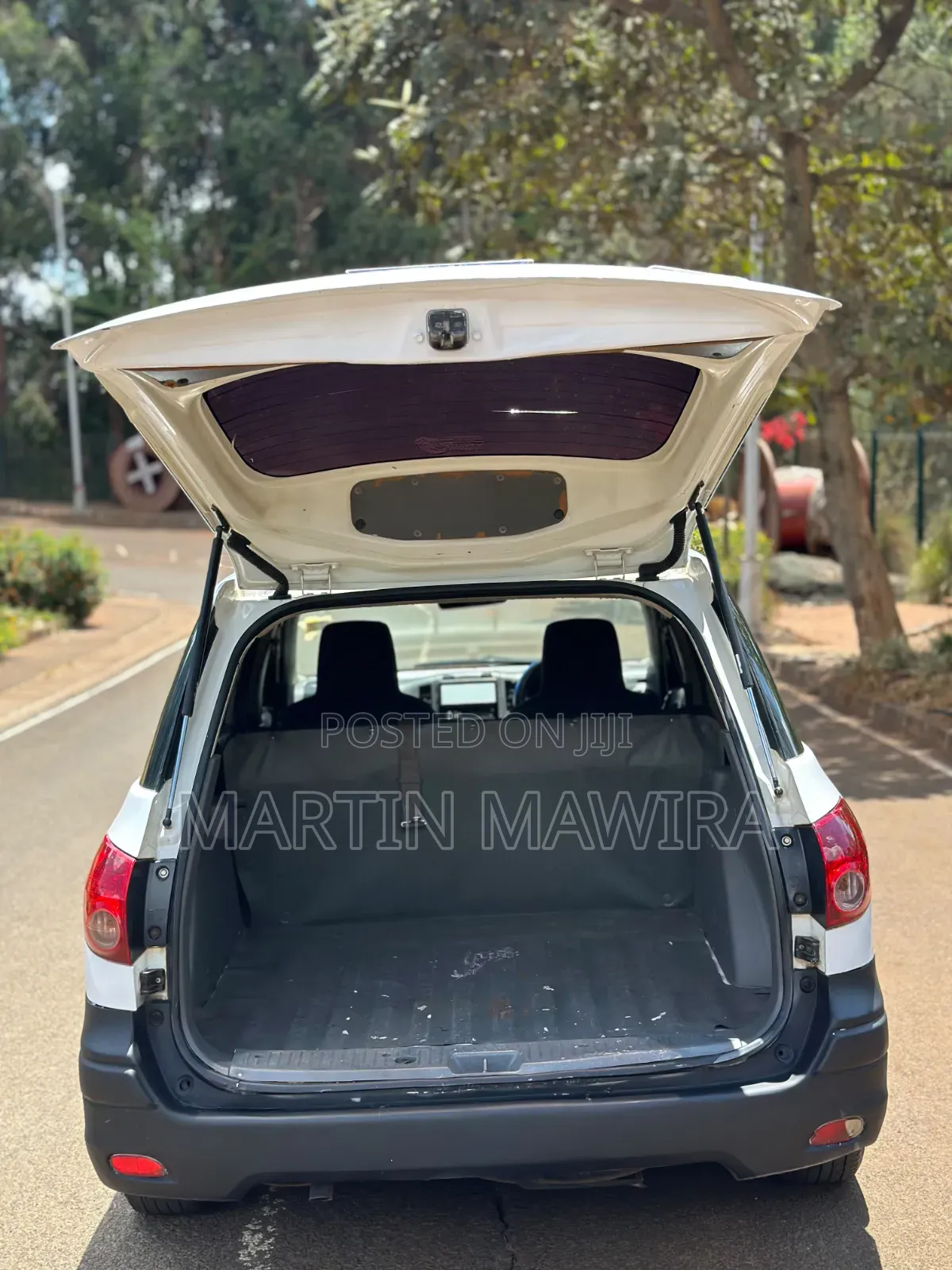 Nissan Advan 2007 White
