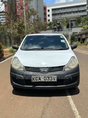 Nissan Advan 2007 White