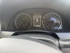 Toyota Premio 2019 Silver