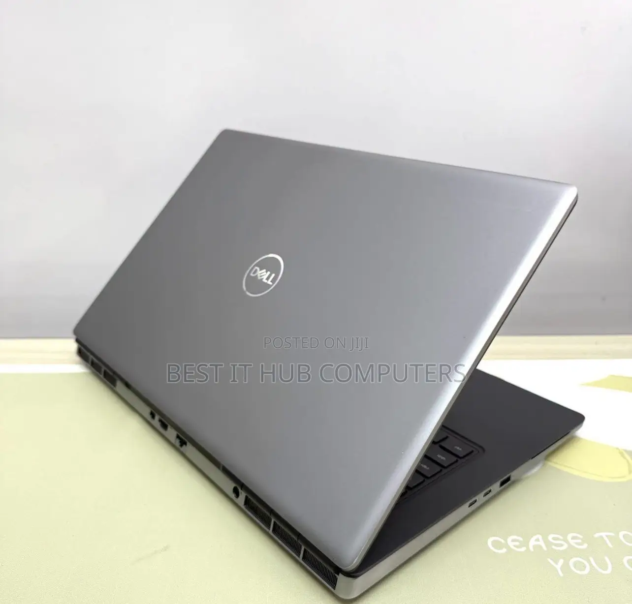 Laptop Dell Precision 7750 16GB Intel Core i9 SSD 512GB