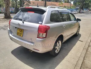 Toyota Corolla Fielder 2014 Silver