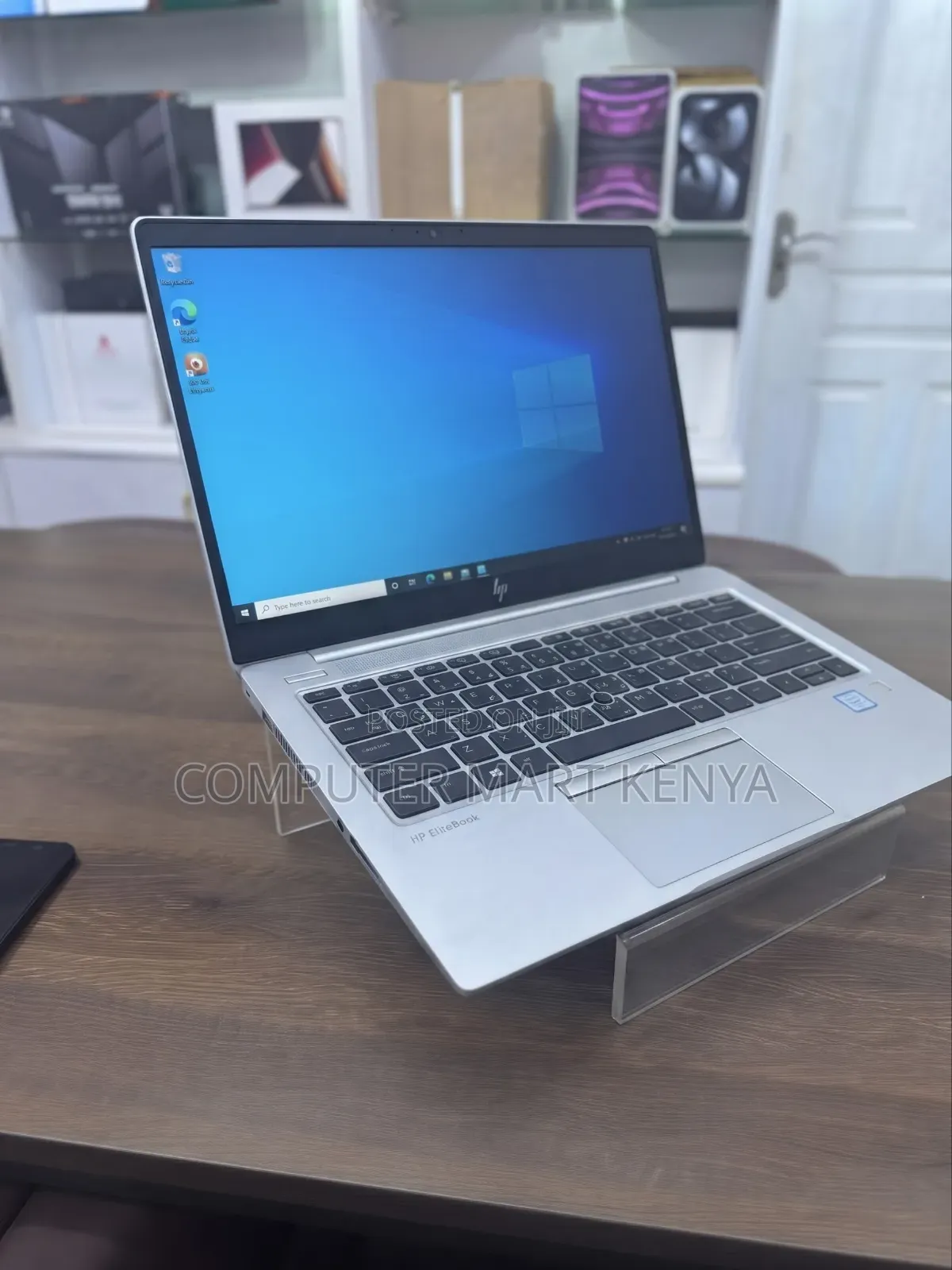 New Laptop HP EliteBook x360 1040 G5 8GB Intel Core i5 SSD 256GB