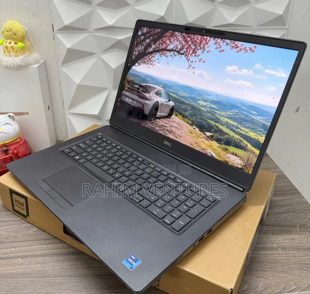 Laptop Dell Precision 7760 1GB Intel Core i7 SSD 512GB