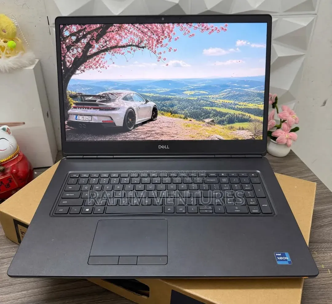 Laptop Dell Precision 7760 1GB Intel Core i7 SSD 512GB