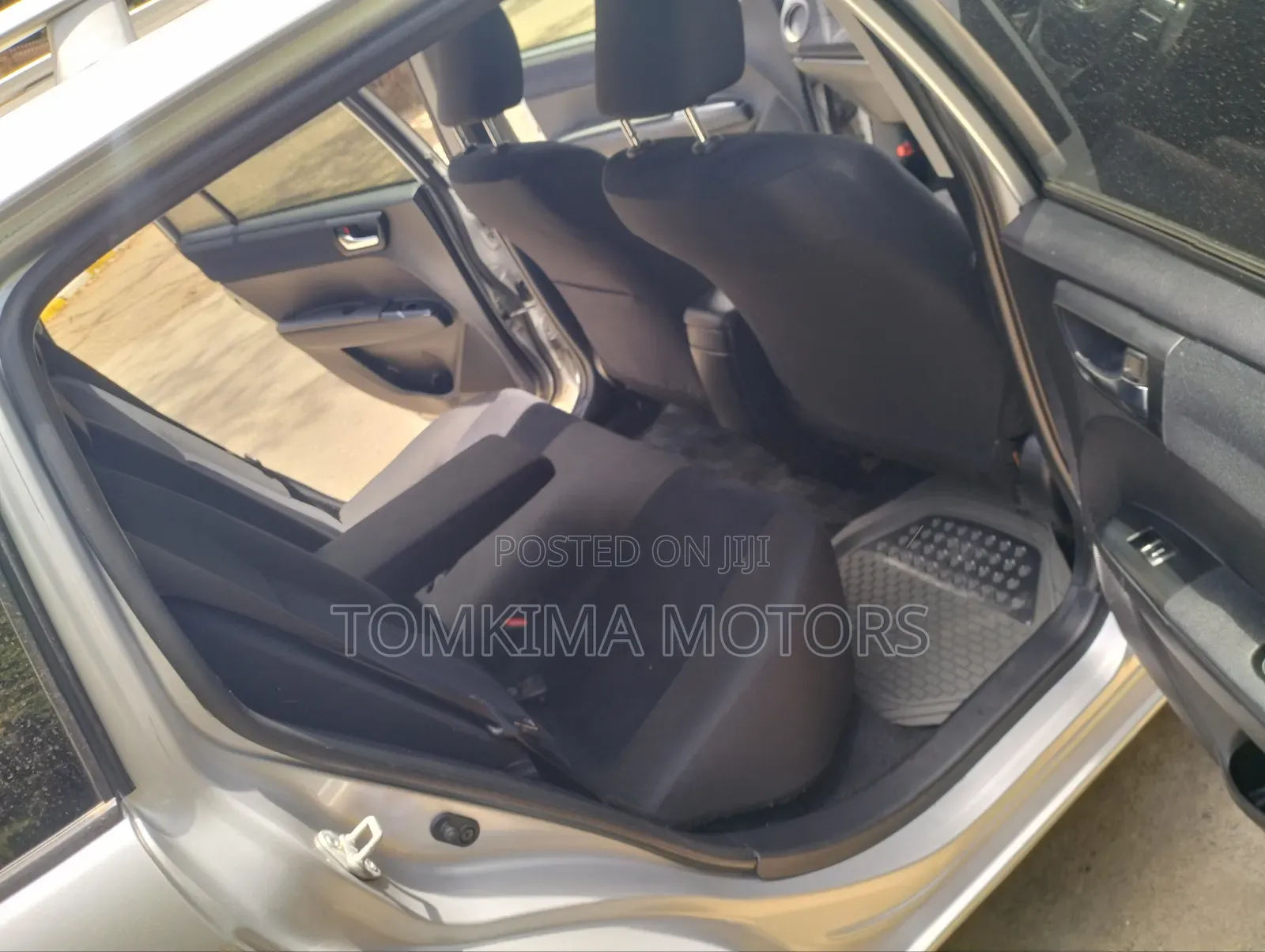 Toyota Corolla Fielder 2014 Silver