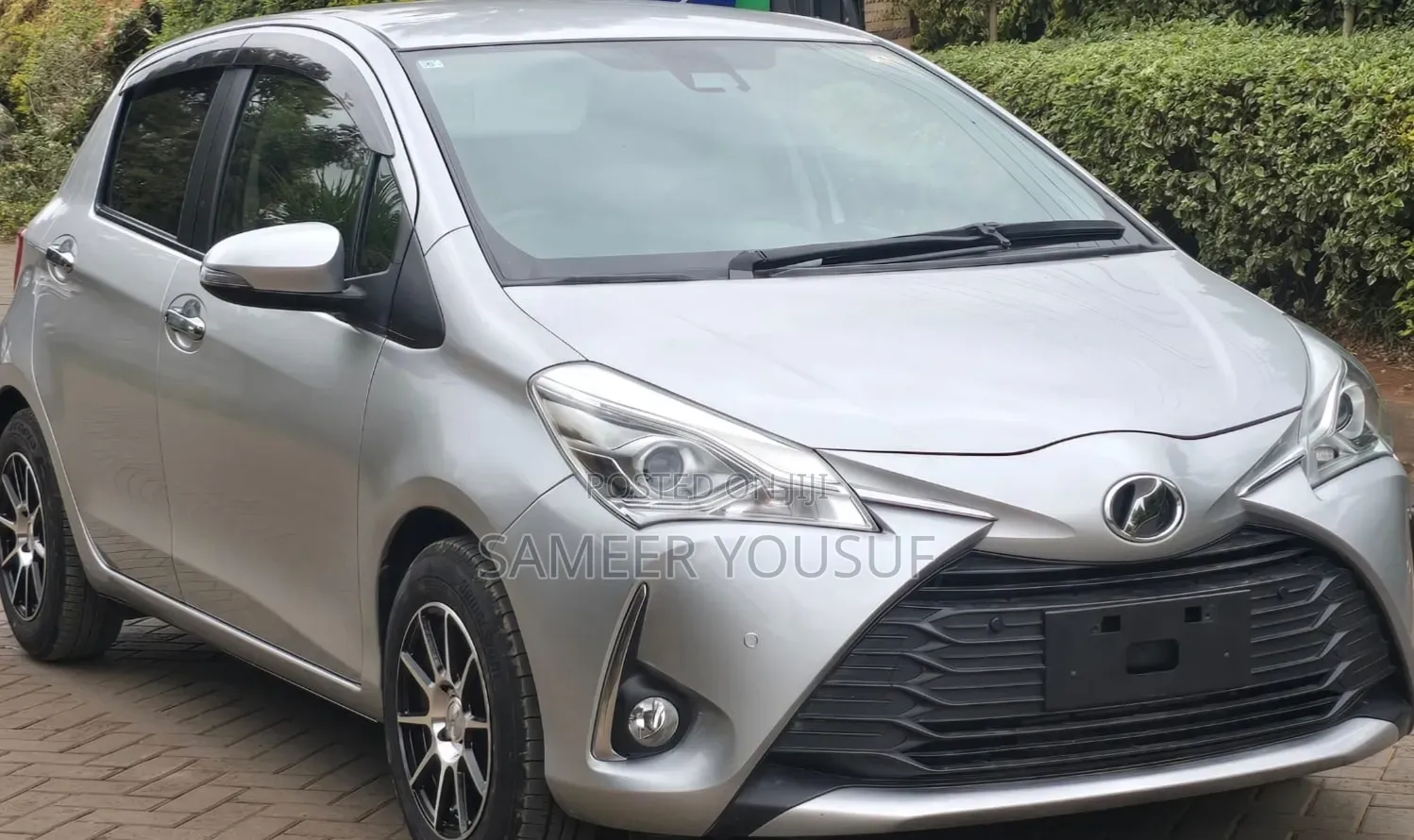 Toyota Vitz 2019 Silver