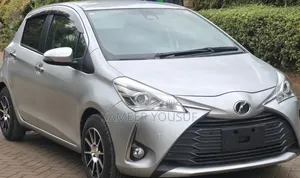 Toyota Vitz 2019 Silver
