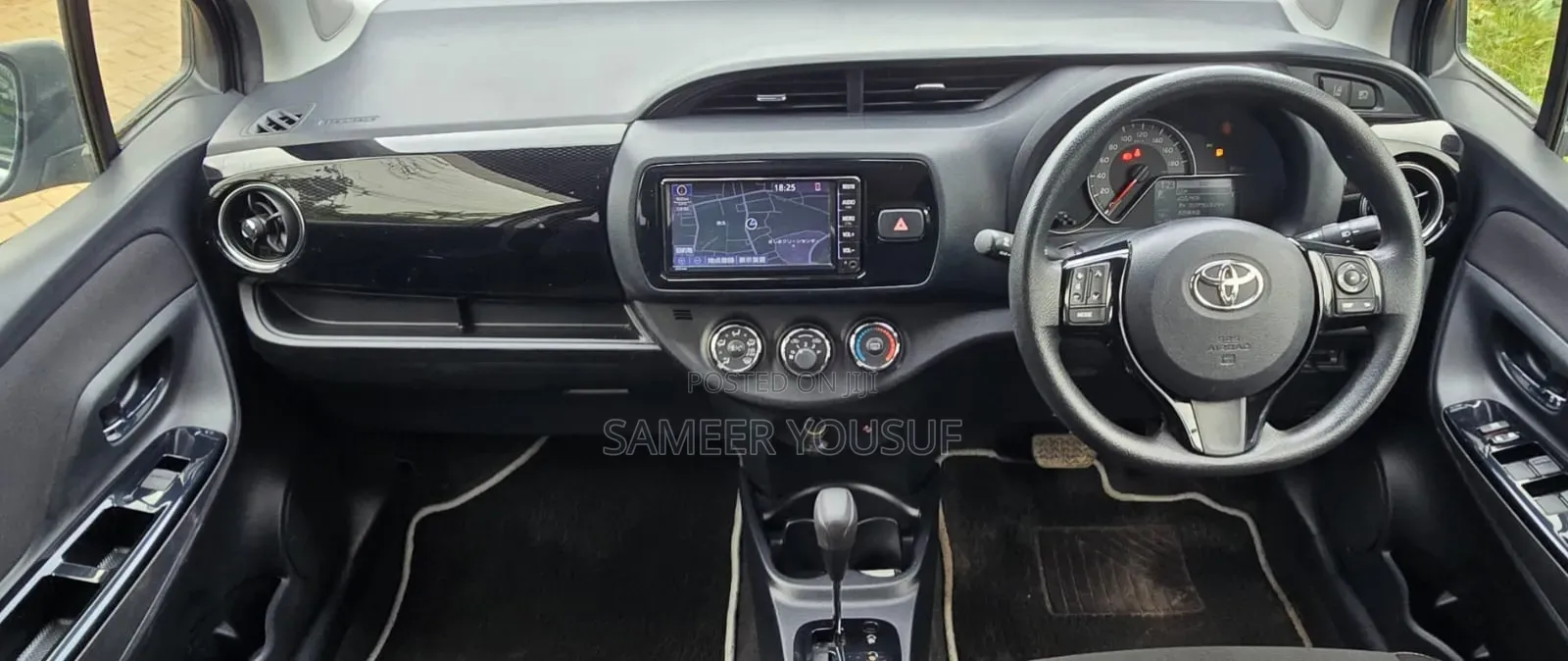 Toyota Vitz 2019 Silver