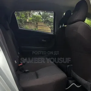 Toyota Vitz 2019 Silver