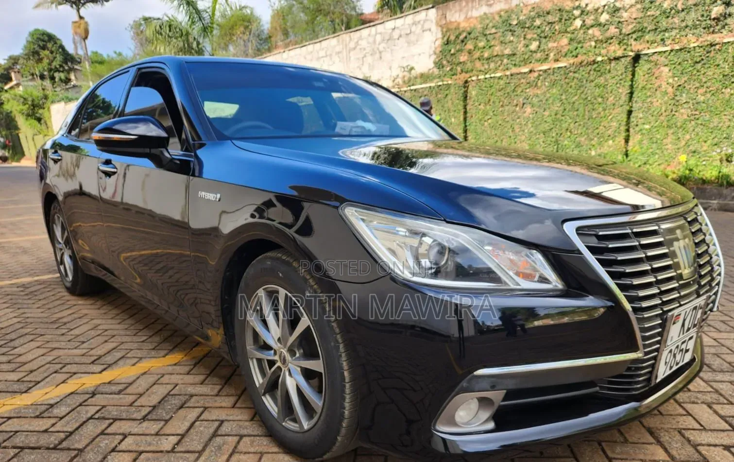 Toyota Crown 2015 Black