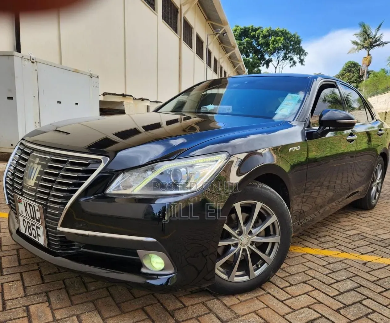 Toyota Crown 2015 Black
