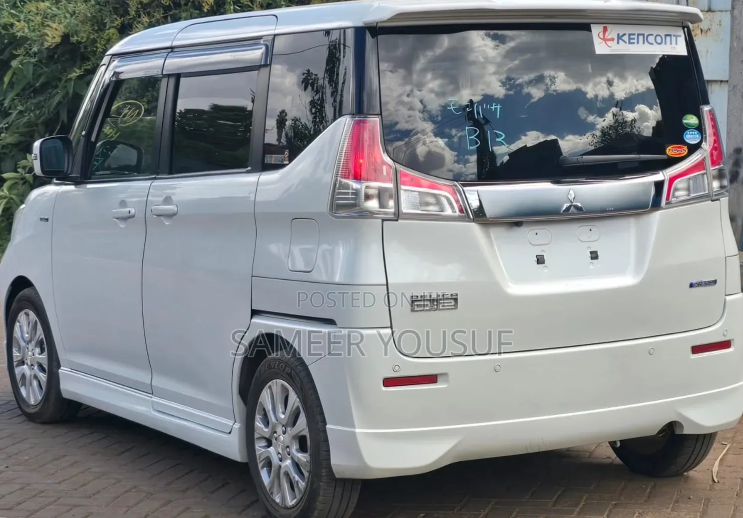 Mitsubishi Delica 2019 White