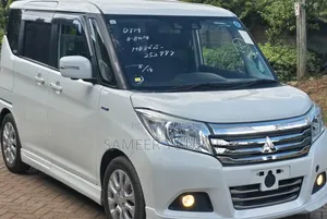 Mitsubishi Delica 2019 White