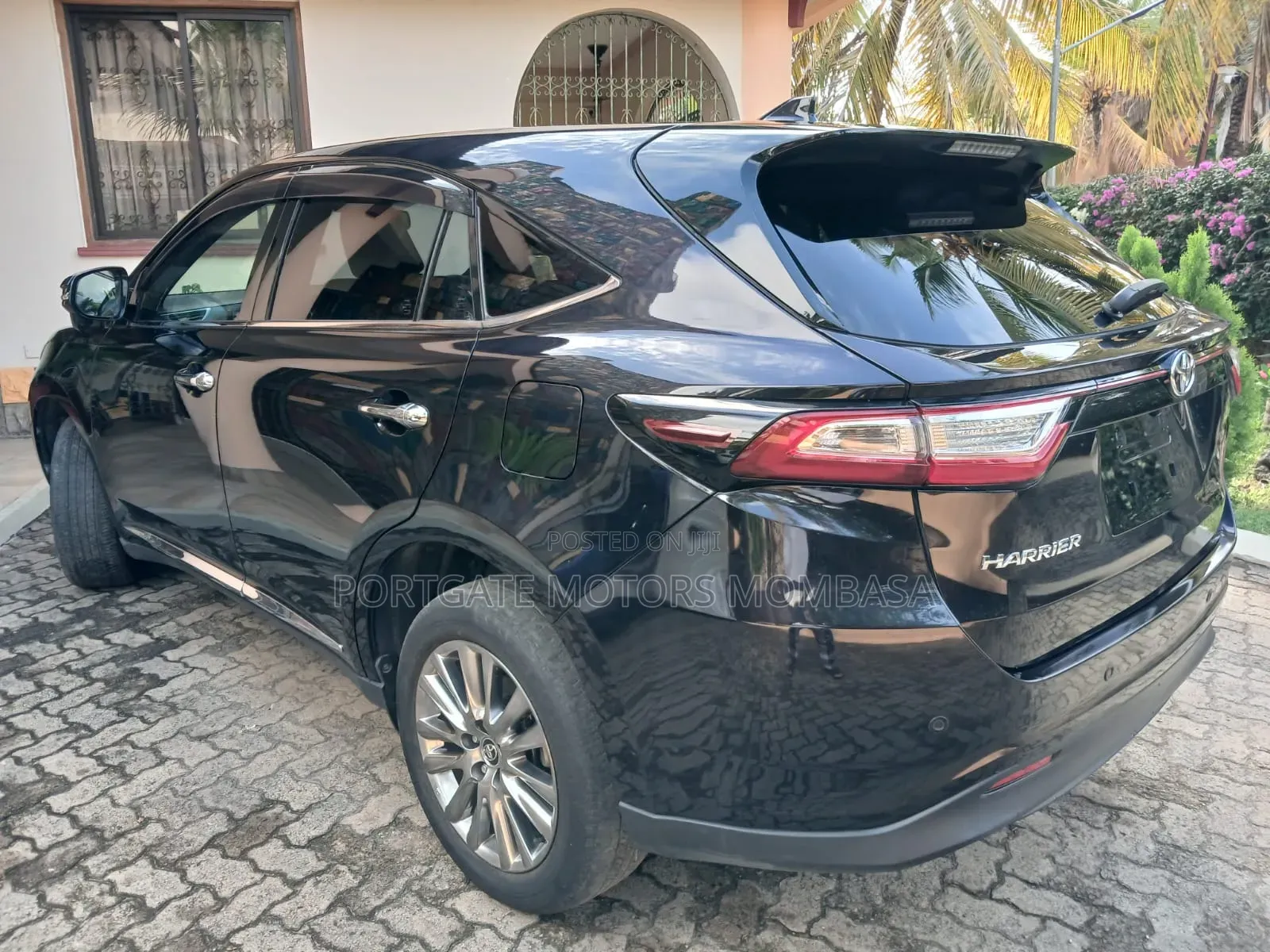 Toyota Harrier 2019 Black